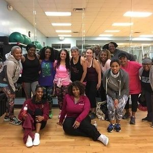 Meet your Posher, Gloria